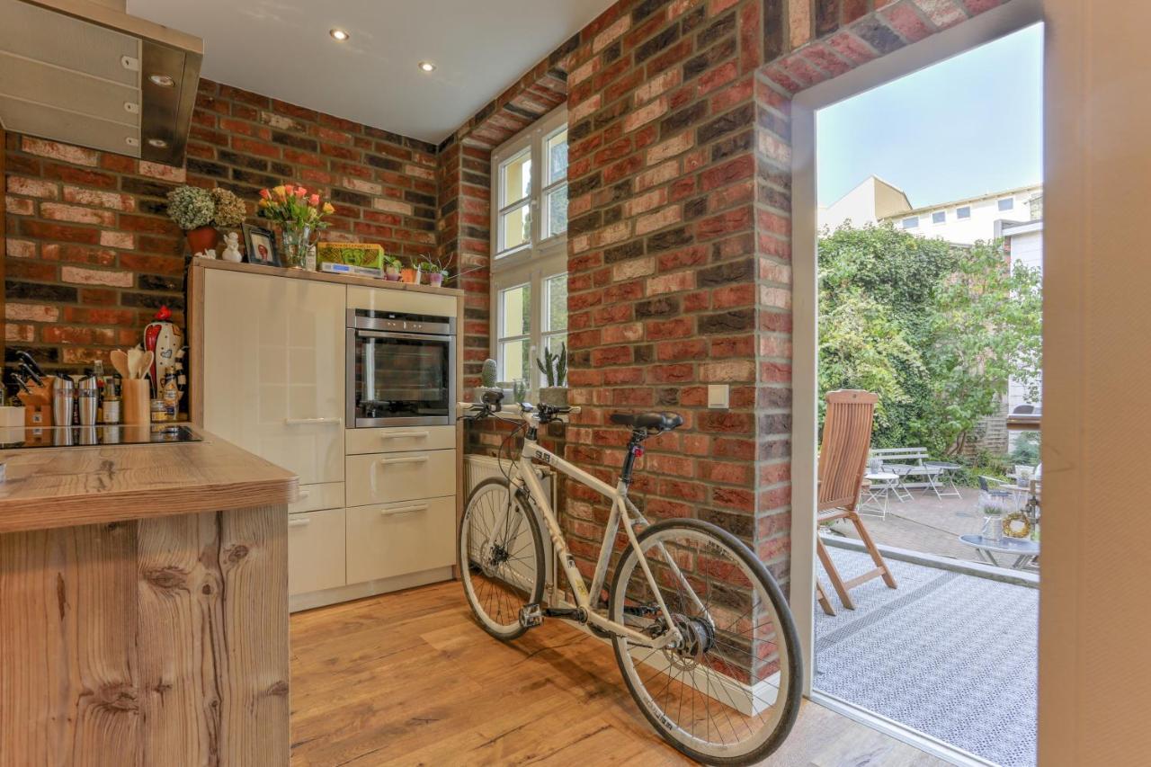Stadtjuwel Schwerin Luxus Ferienhaus in der Altstadt Exterior foto