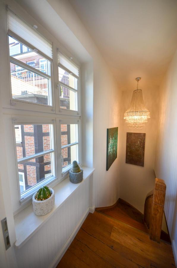 Stadtjuwel Schwerin Luxus Ferienhaus in der Altstadt Exterior foto